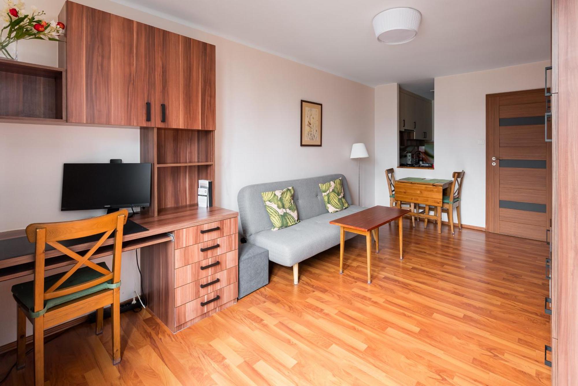 Park Mirowski Standard Apartament
